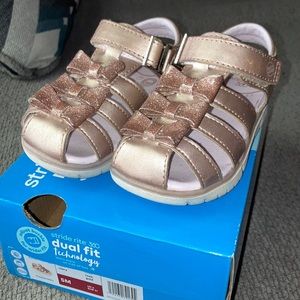 Stride Rite 360 Rose Gold Sandal